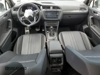 2022 Volkswagen Tiguan SE R-Line Black z VIN 3VVCB7AX0NM105476, wystawiony jako Copart lot #53436795 z przebiegiem 41 208 mil mil oraz Szkoda całkowita • Salvage title. Historia ofert i sprzedaży dostępna na DreamBid. Obrazek 8.