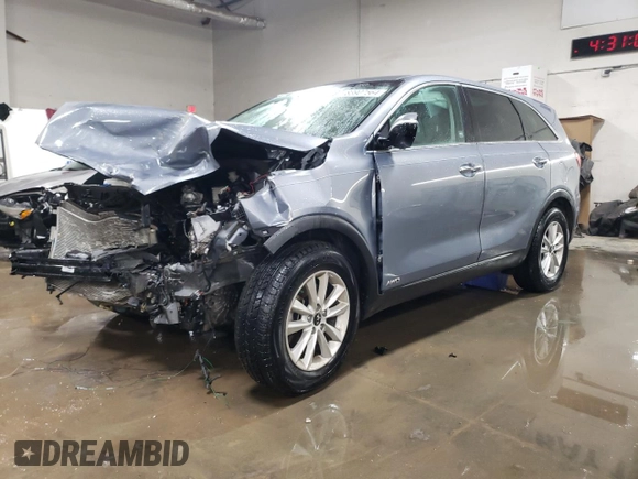 2020 Kia Sorento LX with VIN 5XYPGDA38LG630213, listed as a Copart auction lot 83907564 with Not Provided miles and Salvage Title. Bid and sale history available at DreamBid. Image 1.