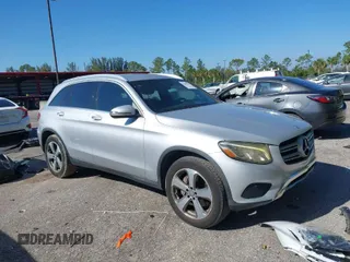 2017 Mercedes-Benz GLC with VIN WDC0G4JB8HF141114, listed as a IAAI auction lot 41849167 with 103,933 mi miles. Bid and sale history available at carsss.com. Image 1.