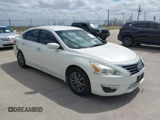 2015 Nissan Altima S with VIN 1N4AL3AP3FC597506, listed as a IAAI auction lot 41777552 with 140,503 mi miles and . Bid and sale history available at DreamBid. Image 1.