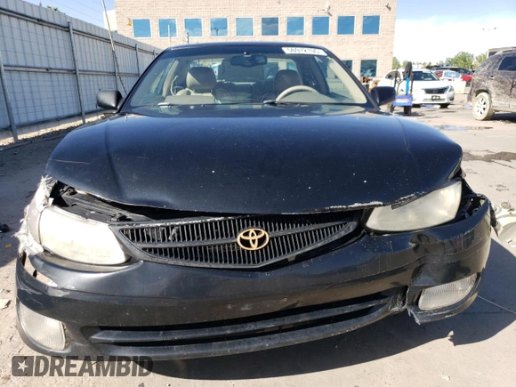 2000 Toyota Solara SE z VIN 2T1CF22P9YC364050, wystawiony jako Copart lot #56972195 z przebiegiem 178 229 mil mil oraz Szkoda całkowita • Salvage title. Historia ofert i sprzedaży dostępna na DreamBid. Obrazek 5.