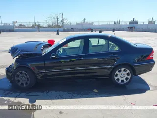 2005 Mercedes-Benz C 240 with VIN WDBRF61J15F622903, listed as a IAAI auction lot 41814269 with 60,841 mi miles and . Bid and sale history available at DreamBid. Image 14.