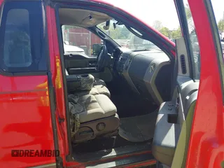 2004 Ford F-150 XLT with VIN 1FTRF04574KB85363, listed as a IAAI auction lot 41998003 with 188,649 mi miles. Bid and sale history available at carsss.com. Image 5.