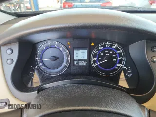 2017 Infiniti QX50 with VIN JN1BJ0RP0HM384262, listed as a Copart auction lot 59692955 with 101,846 mi miles and Salvage title. Bid and sale history available at DreamBid. Image 9.