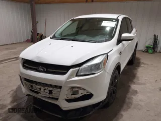 2016 Ford Escape SE with VIN 1FMCU0G71GUB12387, listed as a IAAI auction lot 41920617 with 93,919 mi miles. Bid and sale history available at carsss.com. Image 18.