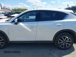 2017 Mazda CX-5 Grand Touring with VIN JM3KFBDL9H0163031, listed as a IAAI auction lot 42098819 with 81,781 mi miles. Bid and sale history available at carsss.com. Image 15.