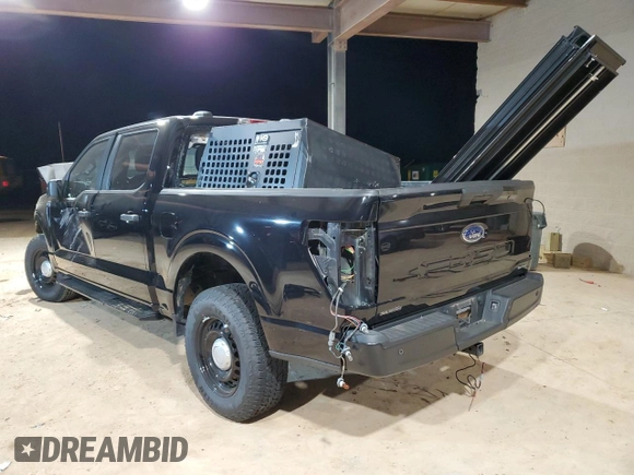 2022 Ford F-150 with VIN 1FTFW1P8XNKE89979, listed as a Copart auction lot 88267945 with 22,046 mi miles and Salvage title. Bid and sale history available at DreamBid. Image 2.