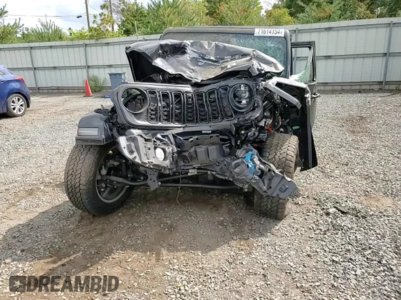 2024 Jeep Wrangler High Altitude z VIN 1C4RJXU62RW115897, wystawiony jako Copart lot #71614154 z przebiegiem 18 054 mil mil oraz Szkoda całkowita • Salvage title. Historia ofert i sprzedaży dostępna na DreamBid. Obrazek 11.