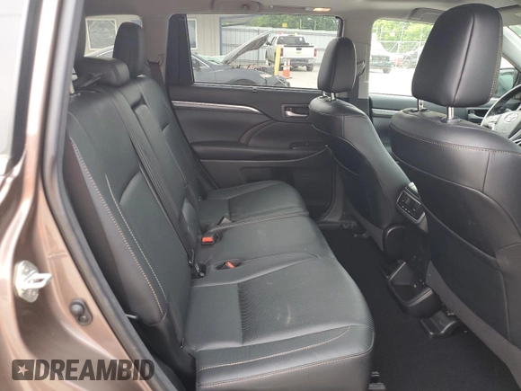 2018 Toyota Highlander Limited with VIN 5TDDZRFH9JS906459, listed as a Copart auction lot 60780655 with 32,068 mi miles and Salvage title. Bid and sale history available at DreamBid. Image 11.