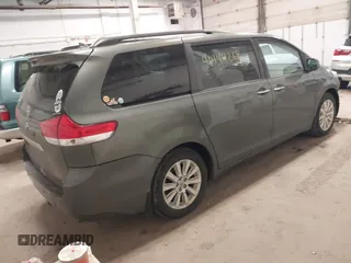 2011 Toyota Sienna XLE with VIN 5TDDK3DC0BS008343, listed as a IAAI auction lot 41444268 with 215,778 mi miles. Bid and sale history available at carsss.com. Image 4.