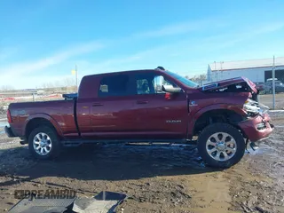 2019 Ram 2500 Laramie with VIN 3C6UR5NL8KG652913, listed as a IAAI auction lot 41611071 with 154,955 mi miles. Bid and sale history available at carsss.com. Image 13.