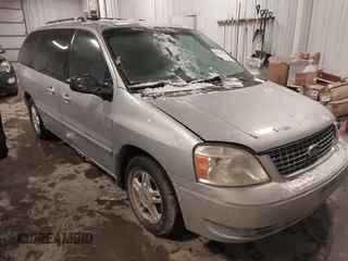 2007 Ford Freestar SEL z VIN 2FMZA52237BA02801, wystawiony jako IAAI lot #41243979 z przebiegiem 174 732 mil mil oraz . Historia ofert i sprzedaży dostępna na DreamBid. Obrazek 1.