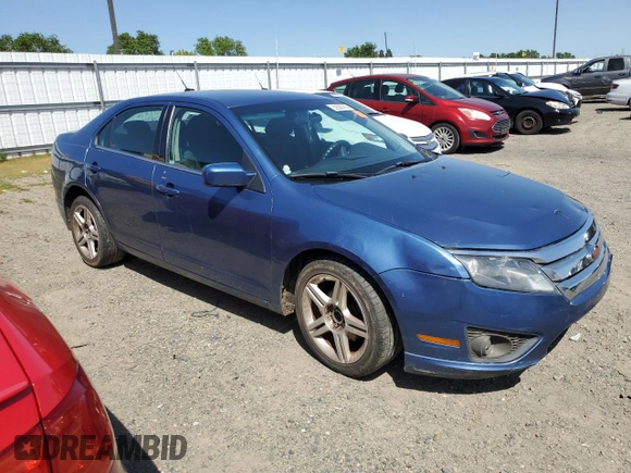2010 Ford Fusion SE with VIN 3FAHP0HA0AR196511, listed as a Copart auction lot 52506265 with 118,963 mi miles and Salvage Title. Bid and sale history available at DreamBid. Image 4.