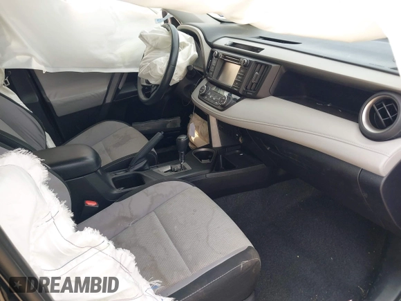 2017 Toyota RAV4 XLE with VIN 2T3WFREVXHW352608, listed as a IAAI auction lot 41921190 with 157,608 mi miles. Bid and sale history available at carsss.com. Image 5.
