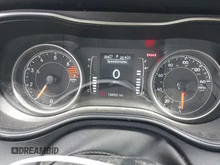 2019 Jeep Cherokee Latitude with VIN 1C4PJLCBXKD284954, listed as a IAAI auction lot 41877944 with 134,931 mi miles. Bid and sale history available at carsss.com. Image 7.