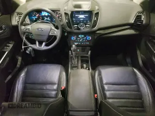 2019 Ford Escape Titanium z VIN 1FMCU9J93KUC54523, wystawiony jako Copart lot #53613665 z przebiegiem 140 895 mil mil oraz Szkoda całkowita • Salvage title. Historia ofert i sprzedaży dostępna na DreamBid. Obrazek 8.