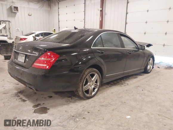 2012 Mercedes-Benz S 550 with VIN WDDNG9EB2CA481521, listed as a IAAI auction lot 41488845 with 89,186 mi miles and . Bid and sale history available at DreamBid. Image 4.