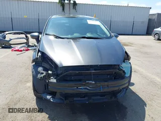 2017 Ford Fiesta SE с VIN 3FADP4BJ9HM125975, выставлен на аукционе IAAI как лот 42174562 с пробегом 55 661 миль миль и . История ставок и продаж доступна на DreamBid. Изображение 13.