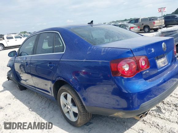 2009 Volkswagen Jetta SE z VIN 3VWRZ71K99M159242, wystawiony jako IAAI lot #42200917 z przebiegiem 226 285 mil mil oraz . Historia ofert i sprzedaży dostępna na DreamBid. Obrazek 15.