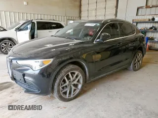 2018 Alfa Romeo Stelvio z VIN ZASFAKAN0J7B84837, wystawiony jako Copart lot #57111145 z przebiegiem 80 927 mil mil oraz Czysty tytuł • Clean title. Historia ofert i sprzedaży dostępna na DreamBid. Obrazek 1.