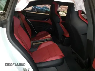 2021 Porsche Taycan Turbo z VIN WP0AC2Y12MLA62060, wystawiony jako Copart lot #52847292 z przebiegiem Nie podano mil oraz Nie do naprawy • Non repairable. Historia ofert i sprzedaży dostępna na DreamBid. Obrazek 6.