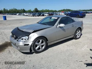 2003 Mercedes-Benz SLK 320 with VIN WDBKK65F03F286130, listed as a Copart auction lot 61544385 with 98,899 mi miles and Salvage title. Bid and sale history available at DreamBid. Image 1.