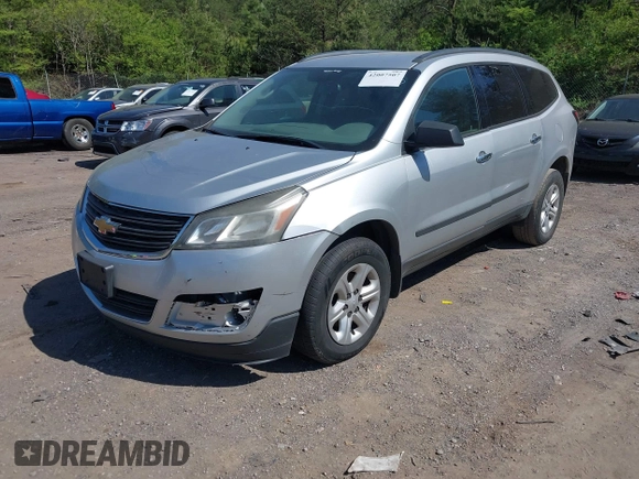 2015 Chevrolet Traverse LS z VIN 1GNKRFKD3FJ278483, wystawiony jako IAAI lot #42007507 z przebiegiem 147 938 mil mil oraz . Historia ofert i sprzedaży dostępna na DreamBid. Obrazek 17.