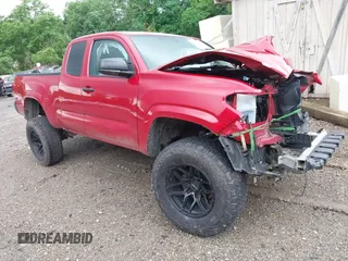 2017 Toyota Tacoma SR with VIN 5TFSX5EN2HX050715, listed as a IAAI auction lot 42509258 with 117,661 mi miles and . Bid and sale history available at DreamBid. Image 1.