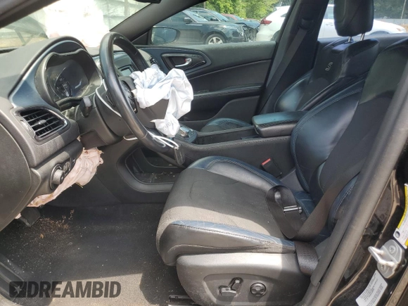 2015 Chrysler 200 S with VIN 1C3CCCBB7FN638895, listed as a Copart auction lot 59626025 with 102,837 mi miles and Salvage title. Bid and sale history available at DreamBid. Image 7.