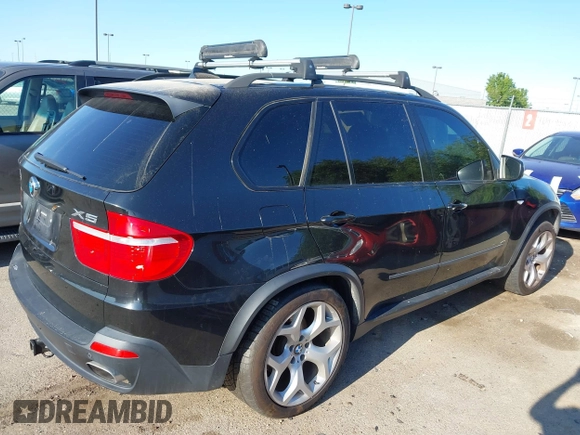 2008 BMW X5 4.8i z VIN 5UXFE83538LZ47110, wystawiony jako IAAI lot #42363158 z przebiegiem 217 820 mil mil oraz . Historia ofert i sprzedaży dostępna na DreamBid. Obrazek 4.