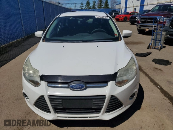 2012 Ford Focus SE with VIN 1FAHP3F21CL124053, listed as a Copart auction lot 55302215 with 258,399 mi miles and Clean Title. Bid and sale history available at DreamBid. Image 5.