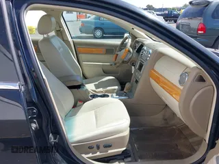 2008 Lincoln MKZ with VIN 3LNHM28T68R608324, listed as a IAAI auction lot 42085430 with 113,896 mi miles. Bid and sale history available at carsss.com. Image 5.
