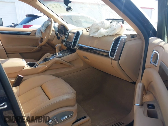 2013 Porsche Cayenne с VIN WP1AA2A2XDLA05934, выставлен на аукционе IAAI как лот 42134144 с пробегом 188 684 миль миль и . История ставок и продаж доступна на DreamBid. Изображение 5.