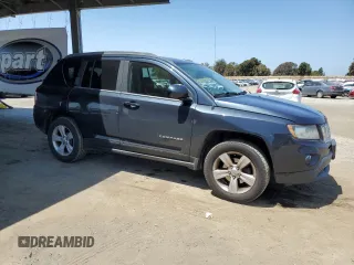 2014 Jeep Compass Latitude with VIN 1C4NJCEB2ED650933, listed as a Copart auction lot 55474685 with 175,697 mi miles and Clean Title. Bid and sale history available at carsss.com. Image 4.