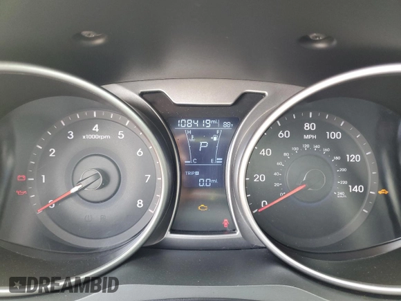 2016 Hyundai Veloster z VIN KMHTC6AD4GU294400, wystawiony jako Copart lot #52755575 z przebiegiem 108 419 mil mil oraz Szkoda całkowita • Salvage title. Historia ofert i sprzedaży dostępna na DreamBid. Obrazek 9.