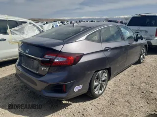 2018 Honda Clarity Touring with VIN JHMZC5F30JC010877, listed as a Copart auction lot 51686045 with Not Provided miles and Salvage Title. Bid and sale history available at DreamBid. Image 3.