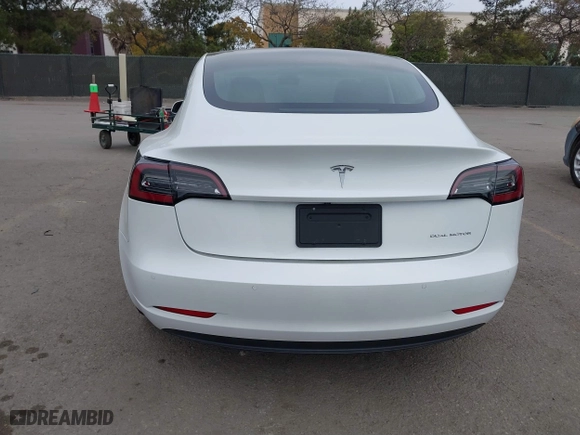 2019 Tesla Model 3 Long Range with VIN 5YJ3E1EB2KF361541, listed as a IAAI auction lot 41859373 with 54,664 mi miles. Bid and sale history available at carsss.com. Image 17.