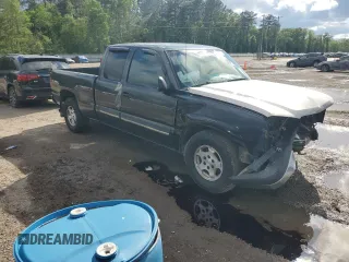 2004 Chevrolet Silverado 1500 LS with VIN 2GCEC19T441217495, listed as a Copart auction lot 52202075 with Not Provided miles and Salvage Title. Bid and sale history available at DreamBid. Image 4.