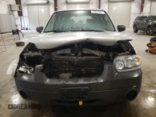 2006 Ford Escape XLS с VIN 1FMYU02Z36KA42397, выставлен на аукционе Copart как лот 59281945 с пробегом 158 865 миль миль и Списание • Salvage title. История ставок и продаж доступна на DreamBid. Изображение 5.