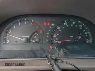 2004 Toyota Camry LE with VIN 4T1BE32K74U884720, listed as a Copart auction lot 49534195 with 253,516 mi miles and Salvage Title. Bid and sale history available at DreamBid. Image 9.