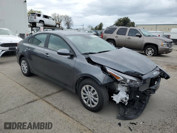 2024 Kia Forte LXS with VIN 3KPF24AD0RE772483, listed as a Copart auction lot 49000755 with 2,791 mi miles and Salvage Title. Bid and sale history available at carsss.com. Image 4.