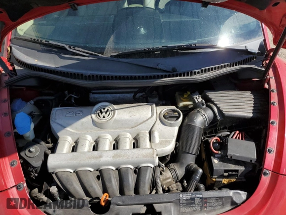 2008 Volkswagen Beetle SE with VIN 3VWRF31YX8M409057, listed as a Copart auction lot 64021115 with 137,841 mi miles and Salvage title. Bid and sale history available at DreamBid. Image 12.