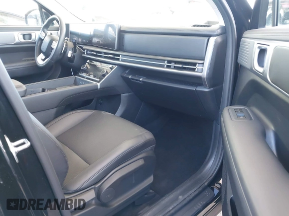 2024 Hyundai Santa Fe XRT z VIN 5NMP3DGL6RH000370, wystawiony jako IAAI lot #41841695 z przebiegiem 15 098 mil mil oraz . Historia ofert i sprzedaży dostępna na DreamBid. Obrazek 5.