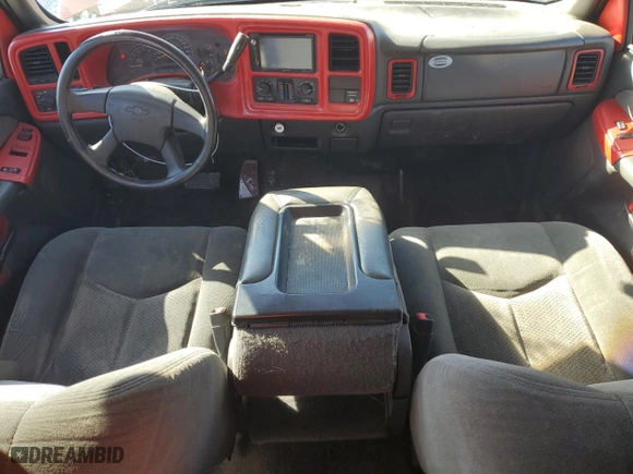 2003 Chevrolet Silverado 1500 LS with VIN 2GCEC19V631194687, listed as a Copart auction lot 49391655 with 180,162 mi miles and Salvage Title. Bid and sale history available at carsss.com. Image 8.