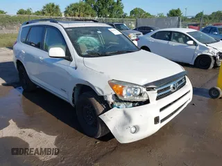 2008 Toyota RAV4 Ltd with VIN JTMBK31V585058568, listed as a IAAI auction lot 42049063 with 1 mi miles. Bid and sale history available at carsss.com. Image 1.