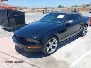 2005 Ford Mustang Deluxe with VIN 1ZVHT84N655208101, listed as a IAAI auction lot 42546747 with 68,918 mi miles and . Bid and sale history available at DreamBid. Image 17.