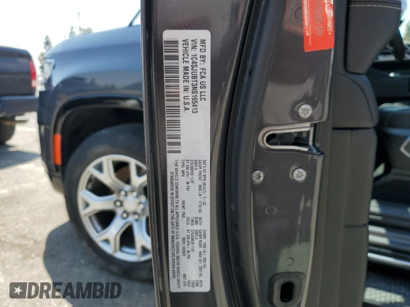 2022 Jeep Wagoneer Series II z VIN 1C4SJUBT3NS165413, wystawiony jako Copart lot #55669825 z przebiegiem 12 693 mil mil oraz Szkoda całkowita • Salvage title. Historia ofert i sprzedaży dostępna na DreamBid. Obrazek 13.