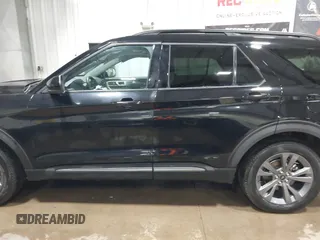 2023 Ford Explorer XLT с VIN 1FMSK8DH1PGB72486, выставлен на аукционе IAAI как лот 42349814 с пробегом 4 329 миль миль и . История ставок и продаж доступна на DreamBid. Изображение 15.