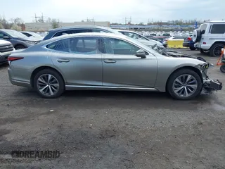 2018 Lexus LS with VIN JTHC51FFXJ5003586, listed as a IAAI auction lot 42009500 with 76,341 mi miles. Bid and sale history available at carsss.com. Image 13.