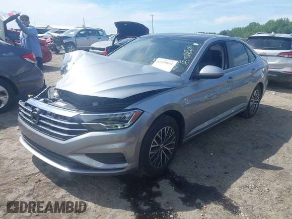 2020 Volkswagen Jetta S with VIN 3VWCB7BU3LM003750, listed as a IAAI auction lot 42259811 with 34,418 mi miles and . Bid and sale history available at DreamBid. Image 2.